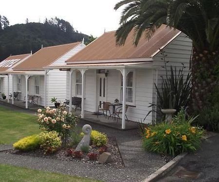 Coromandel Cottages Extérieur photo
